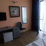 Prado Ξενοδοχείο 3*