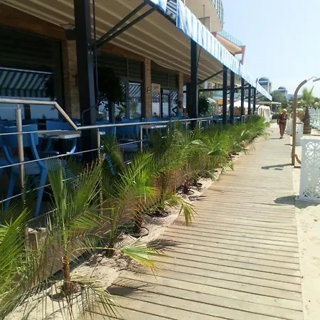 فندق Prado ساني بيتش