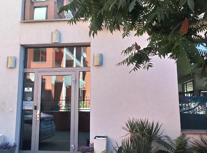 Prado 3* ساني بيتش